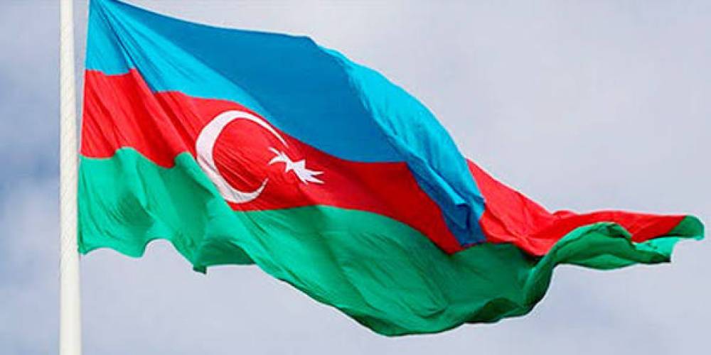 Bu Rayonun İcra Hakimiyyəti dövlət bayraqlarının alınmasına 17 min manat XƏRCLƏYƏCƏK 