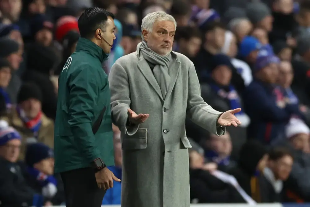 Mourinyo "Real Madrid"ə keçəcəyi xəbərlərini şərh edib