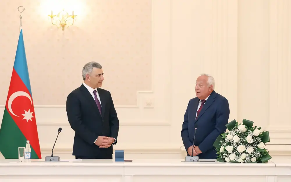 Ali Məhkəmənin hakimi təqaüdə göndərildi
