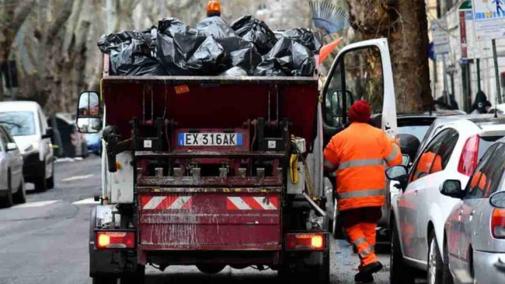 Zibil qutusunda 1 milyon avro dəyərində lotereya bileti tapılıb