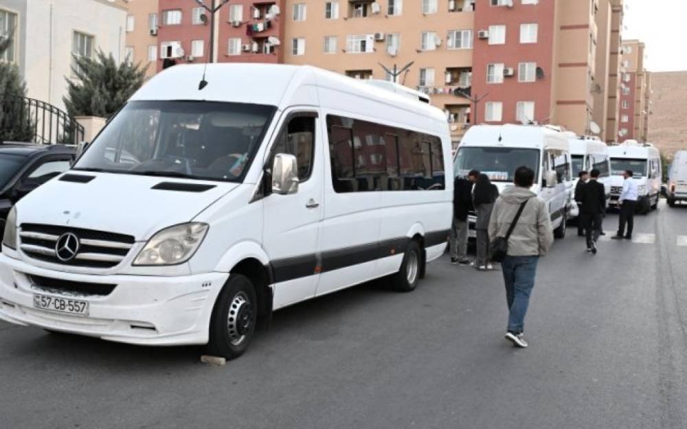 Ağdərənin Həsənriz kəndinə növbəti köç karvanı yola salındı