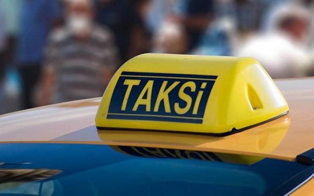 Bakıda sərnişin taksi sürücüsünün pulunu oğurladı