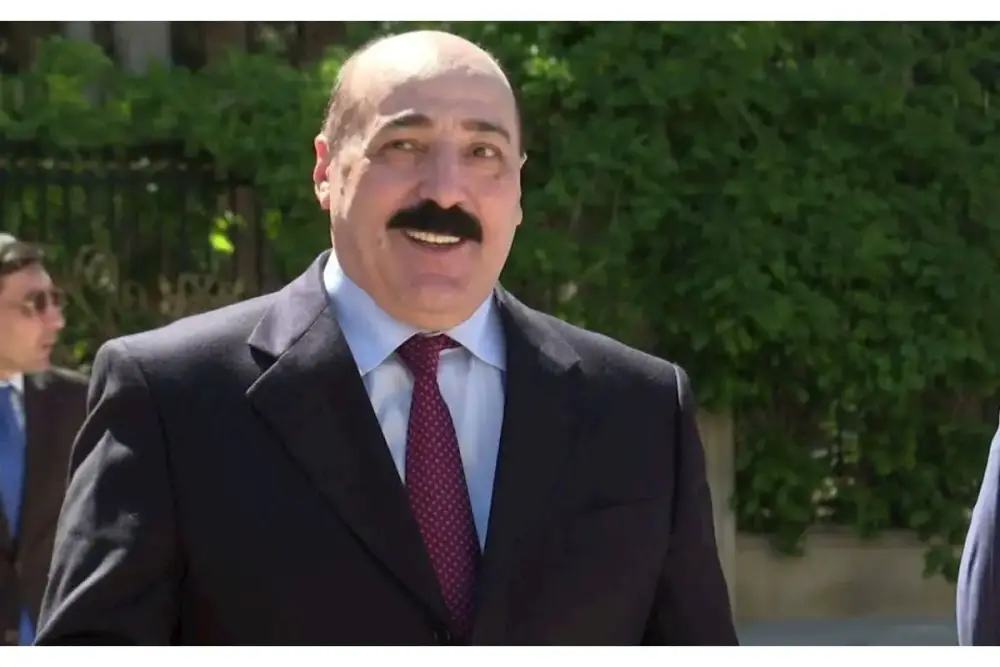 Şəmsi Səmədzadə axtarışa verildi