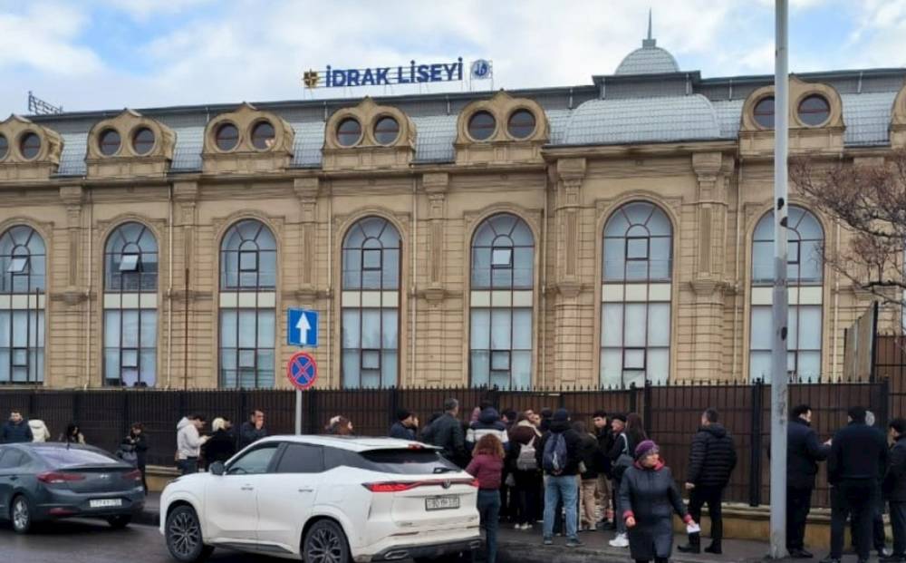 Şagirdi tərəfindən güllələnən müəllimədən XƏBƏR VAR