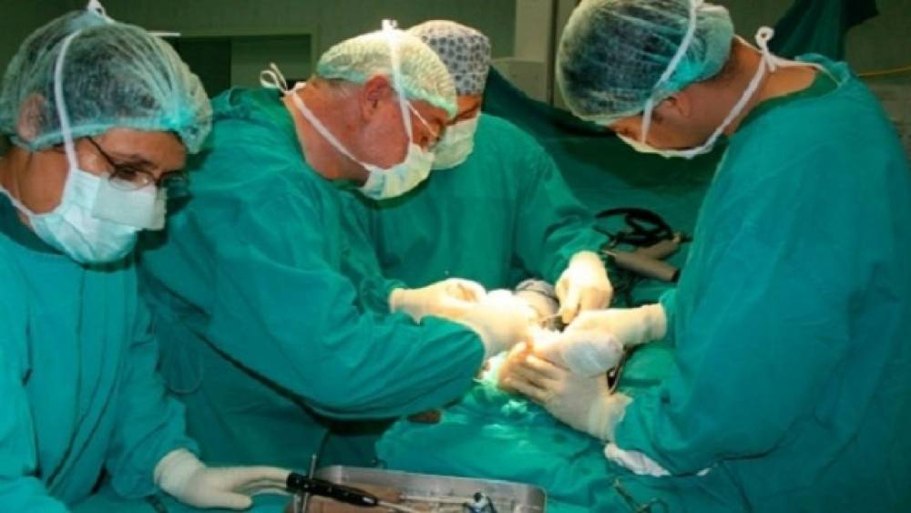 Bakıda qadın doğuşdan sonra öldü