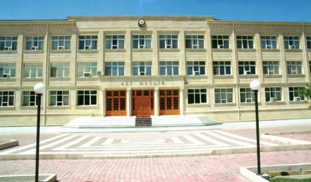 Azərbaycanda bu deputatlara yeni vəzifə verildi