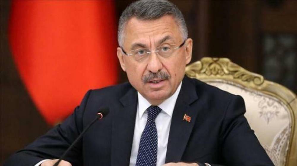 Fuad Oqtay Azərbaycana gəldi