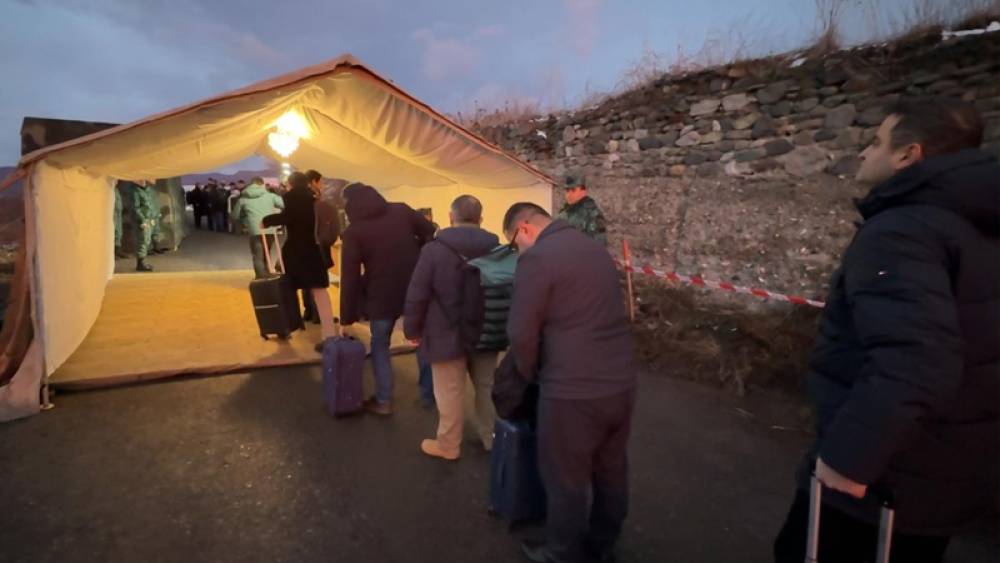 Azərbaycandan Ermənistana kimlər gedib? - Adlar açıqlandı