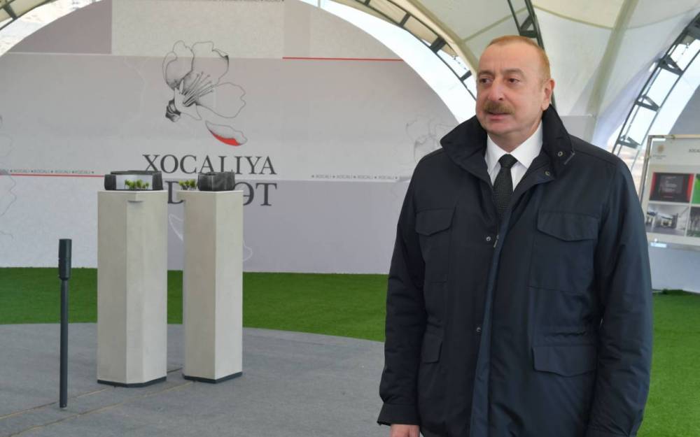 Prezident Xocalı Soyqırımı Memorialının açılışında iştirak etdi