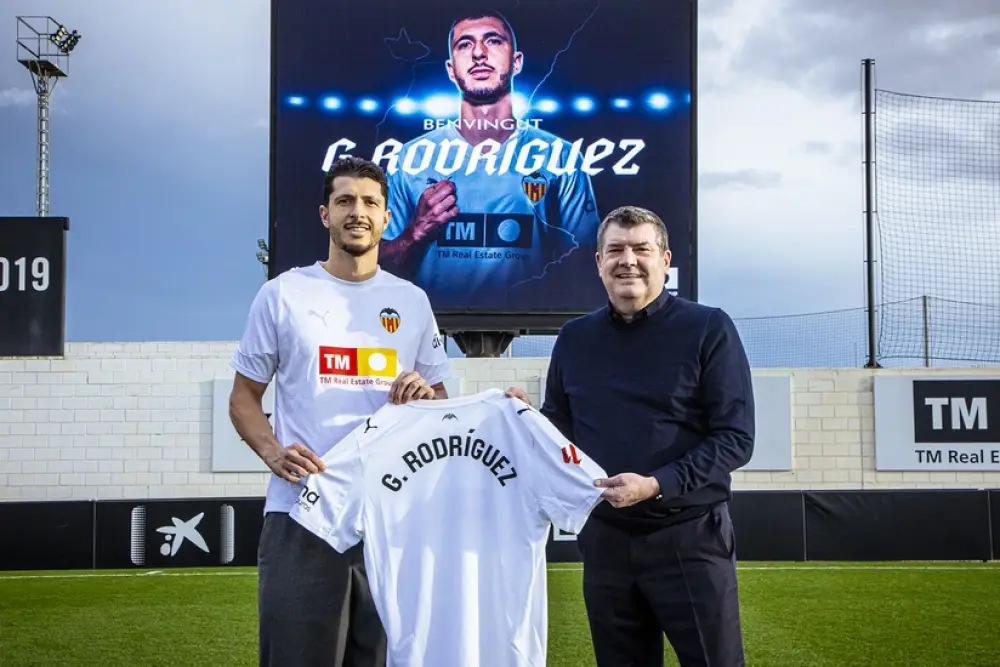 "Valensiya" Argentina millisinin futbolçusunu heyətinə qatıb