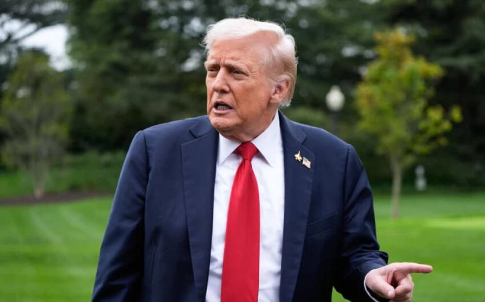 Tramp özünü Amerikanın xilaskarı elan etdi