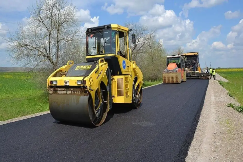 Xaçmaz və Xudatda yolların təmiri üçün milyonluq tender elan edildi