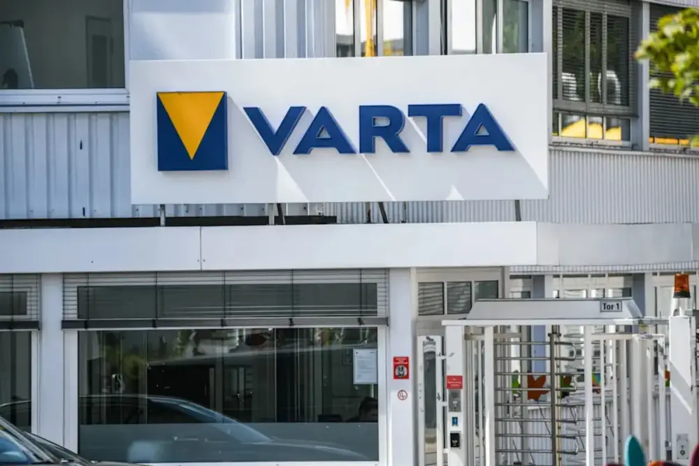139 illik batareya nəhəngi Varta iflas etdi 