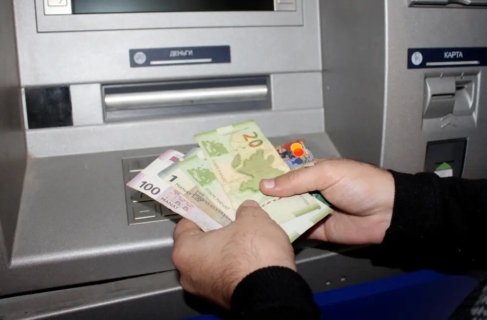 Bu ay bayramlarla əlaqədar pensiya, müavinət və təqaüdlər qrafikdən əvvəl ödəniləcək