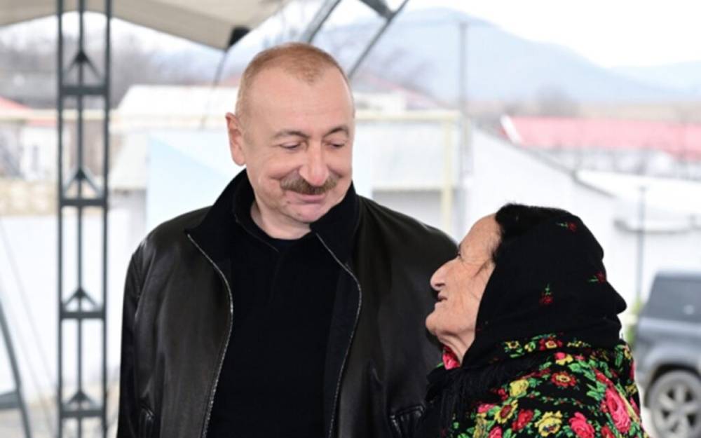 Prezident Azərbaycan qadınlarını təbrik etdi