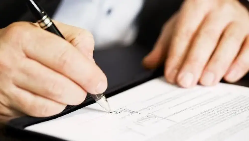 Bu hallarda əmək müqaviləsinə xitam veriləcək