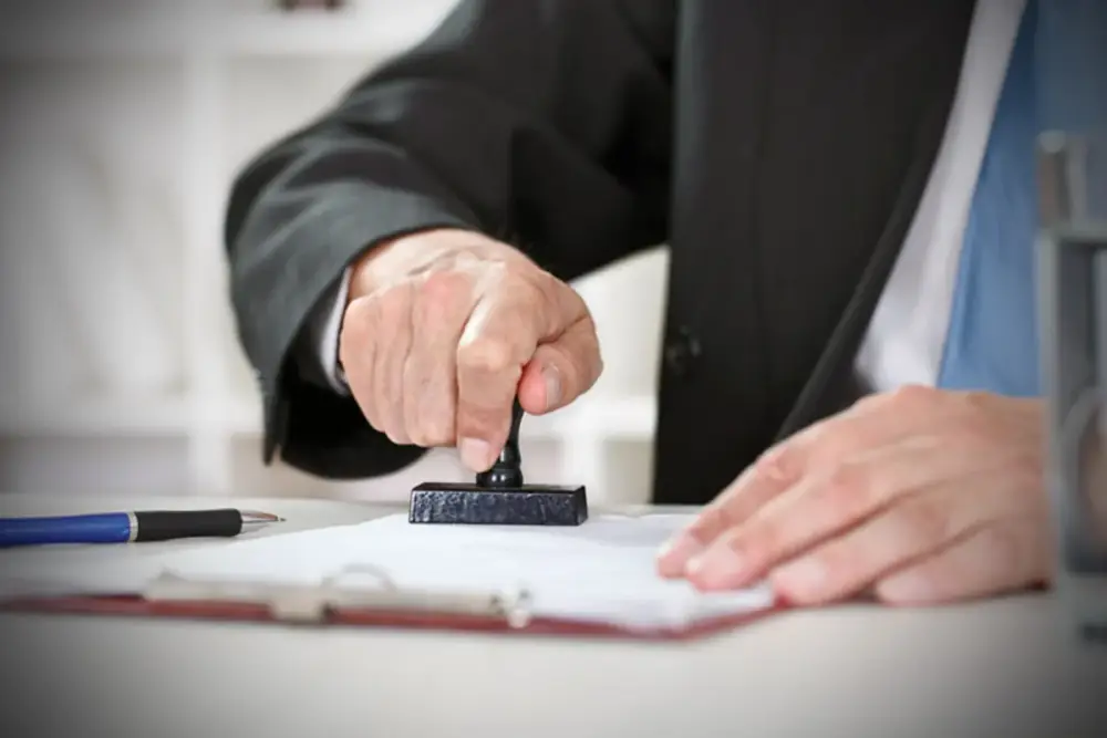 Ötən ay 10 mindən çox əcnəbi qeydiyyata düşmək üçün müraciət edib