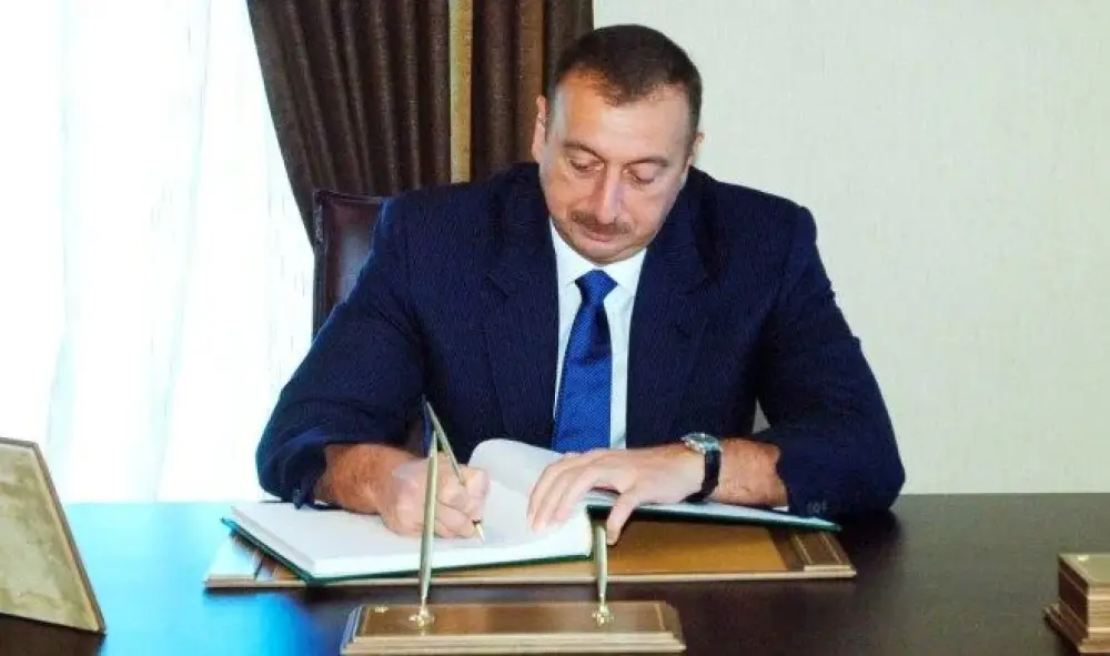 İlham Əliyev onu rektor təyin etdi