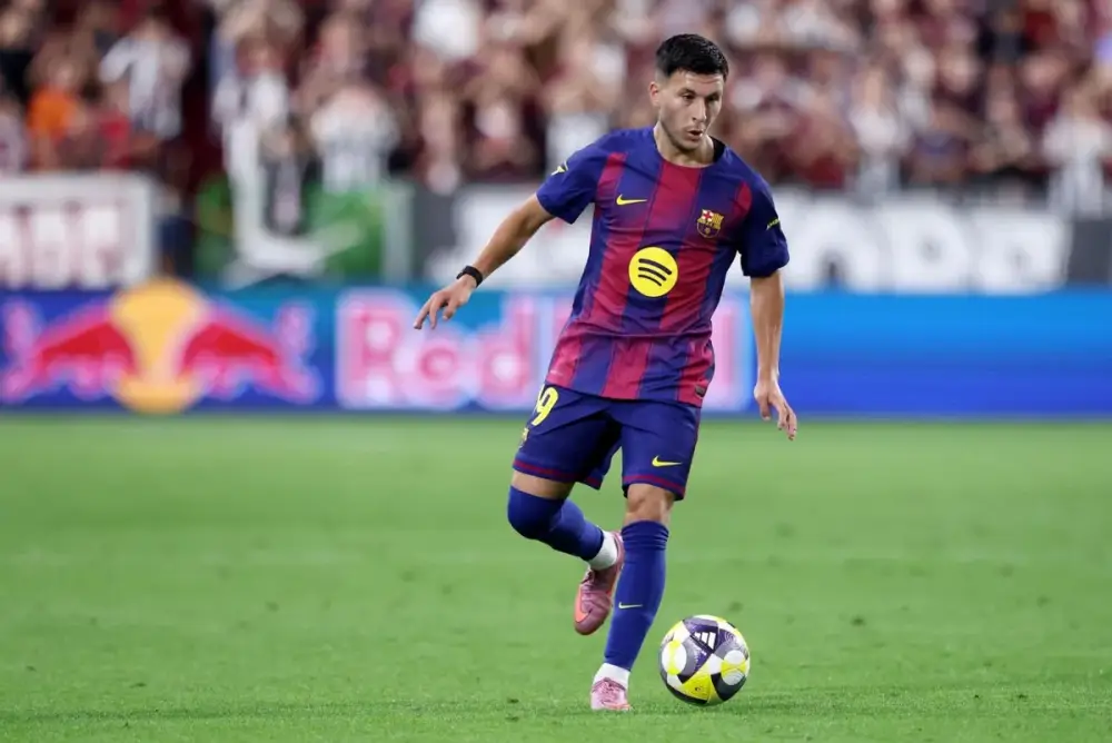 "Liverpul" "Barselona"nın futbolçusu Runi Bardaqji üçün 45 milyon avro təklif hazırlayır