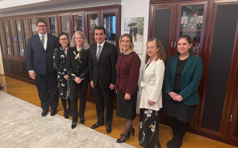 Hikmət Hacıyev ABŞ Dövlət katibinin müavini ilə görüşdü