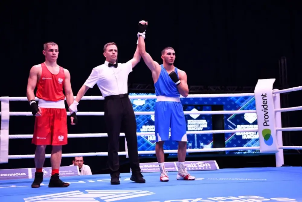 Azərbaycan boksçusu Avropa çempionatının yarımfinalına vəsiqə qazanıb