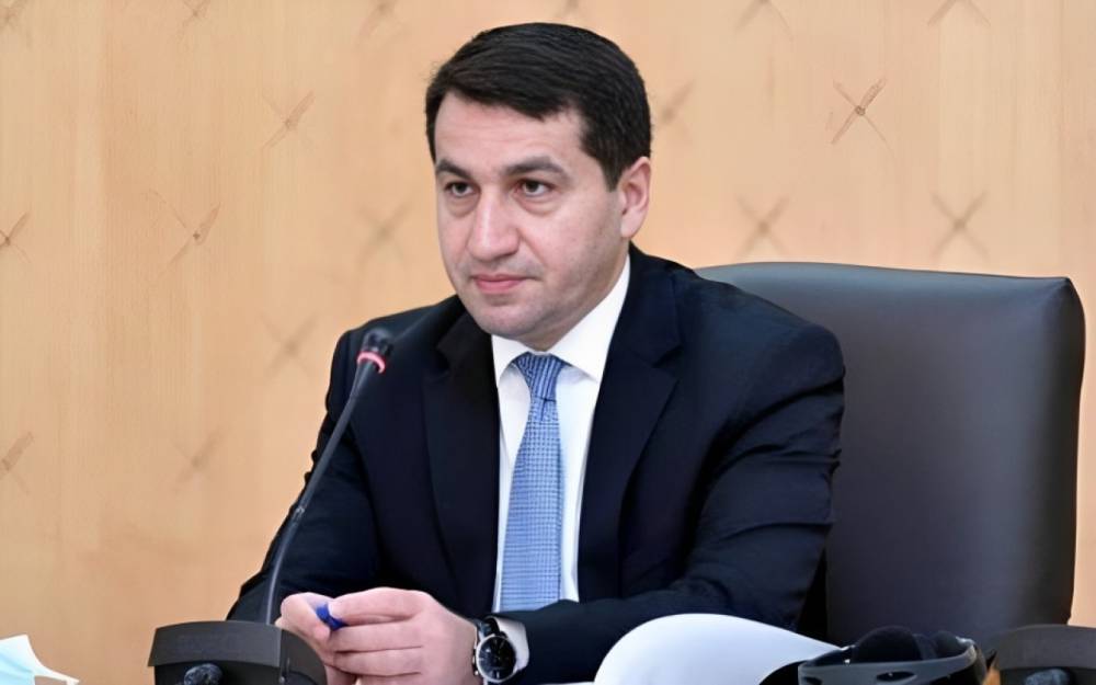 Hikmət Hacıyev paradla bağlı paylaşım etdi - VİDEO