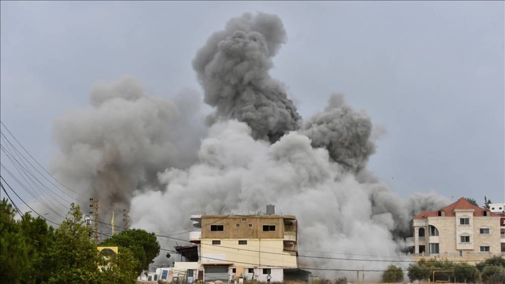 İsrail Livanın cənubuna artilleriya zərbələri endirdi