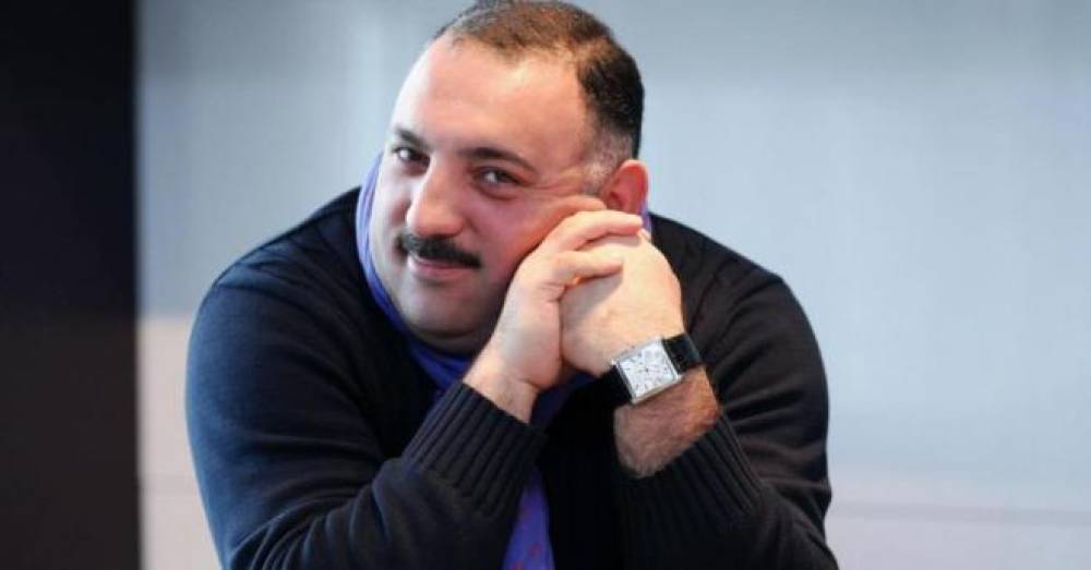 Bəhram Bağırzadə səhnədən getdi