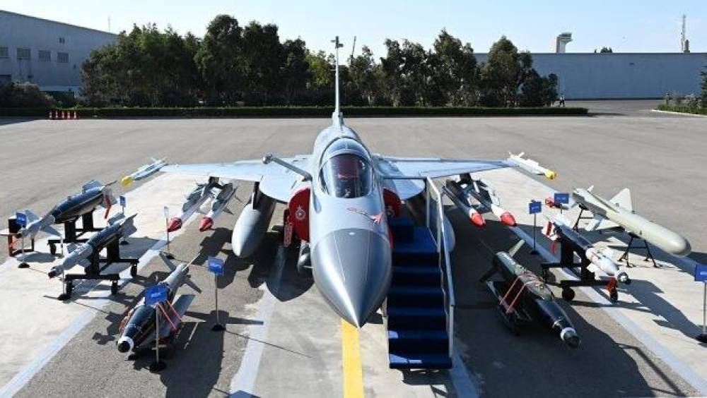 Azərbaycan bu qırıcıların yeni partiyasını qəbul etdi