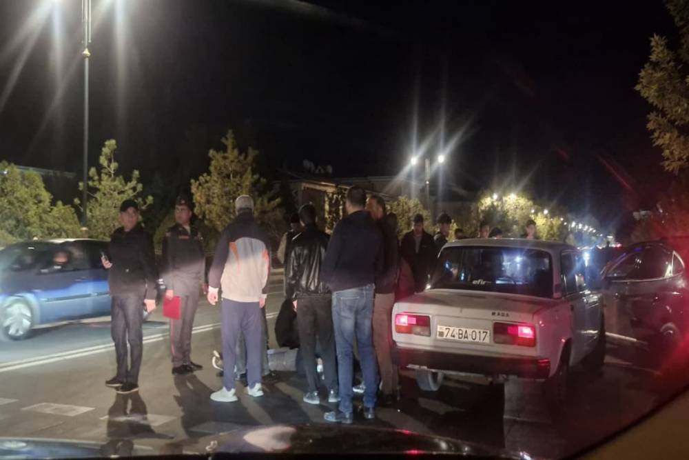 Naxçıvanda avtomobil məktəblini vurub