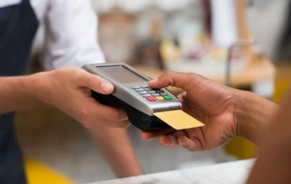 Restoranlar nağdsız dövriyyə üzrə 6%-lə sadələşdirilmiş vergiyə cəlb olunacaq