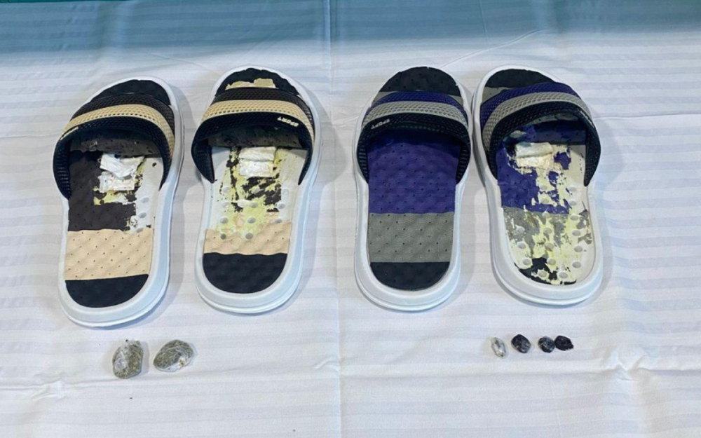 Həbsdəki oğluna tərliyin içərisində narkotik keçirmək istədi