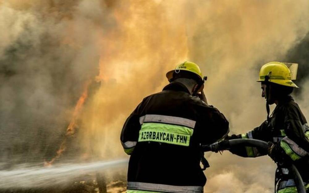 Ağdamda ev yandı - Xəsarət alanlar var