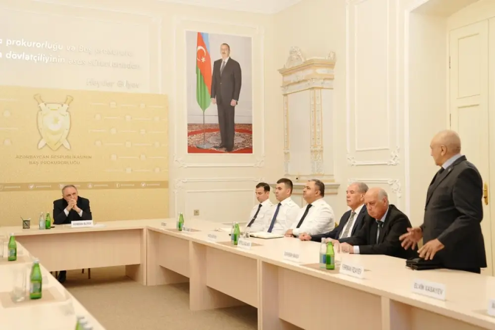 Baş Prokurorluqda şəhid olan prokurorluq əməkdaşlarının ailə üzvləri ilə görüş keçirilib