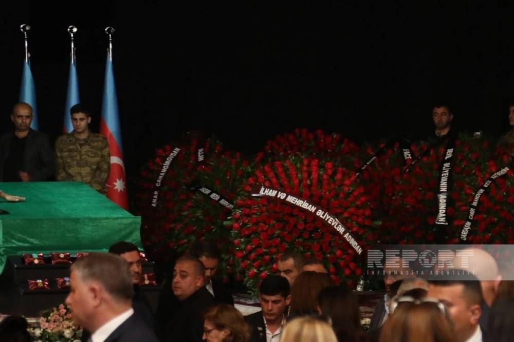 Prezident və Birinci vitse-prezident Cabir İmanovun vida mərasiminə əklil göndərib