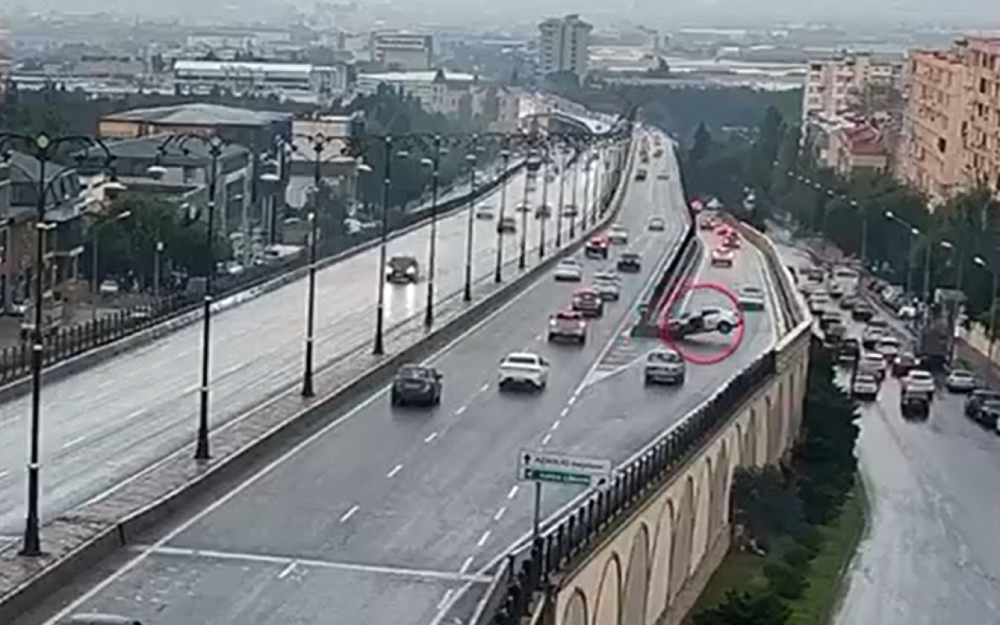 Bakıda ölümlə nəticələnən qəzanın ANBAAN GÖRÜNTÜSÜ